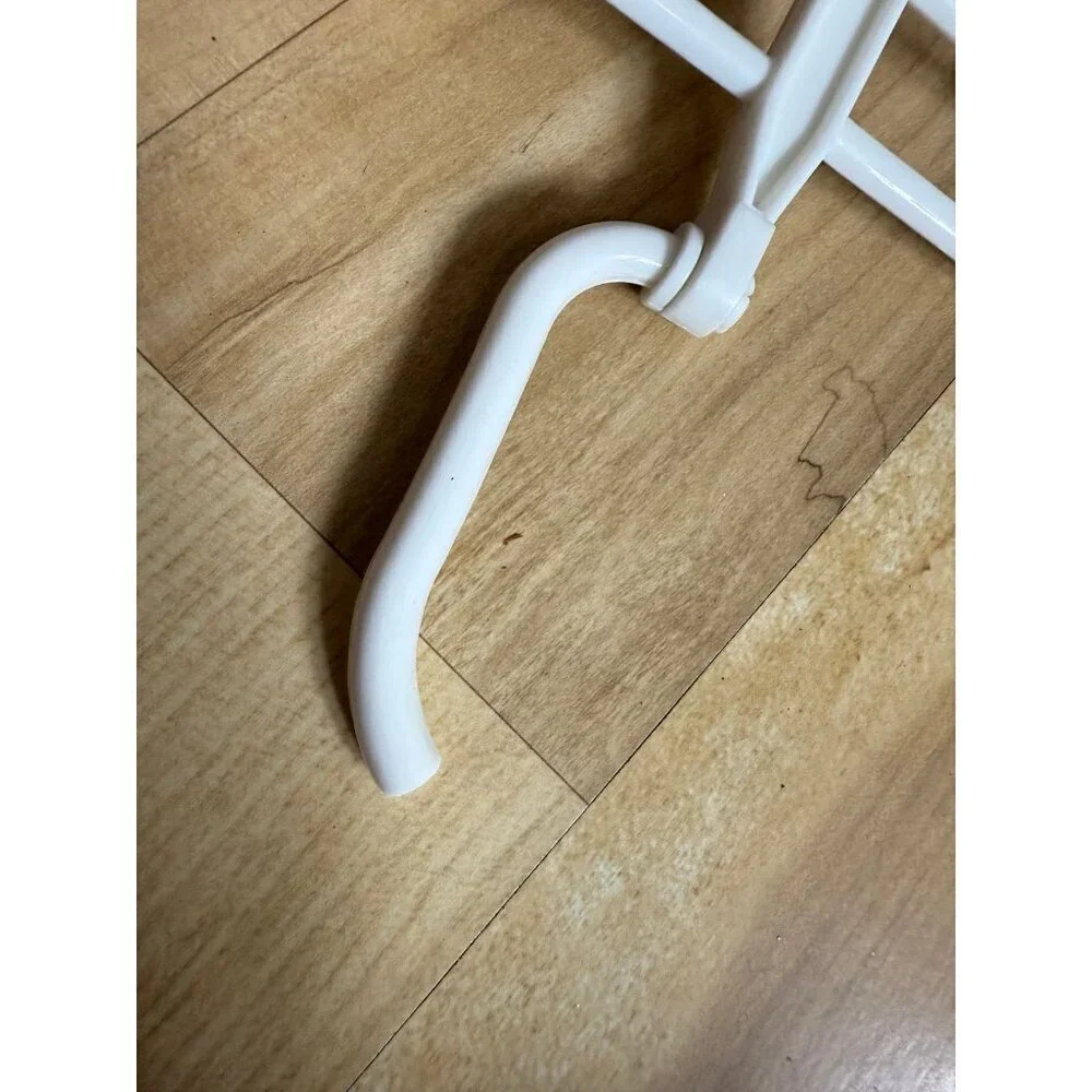Belt hanger